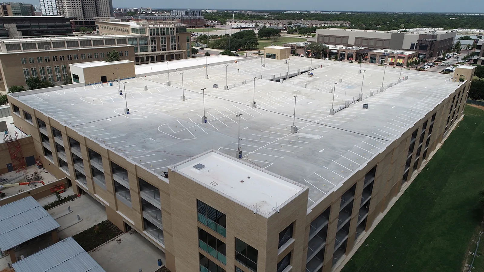 Commercial Roof Warranty Management in Victoria, TX