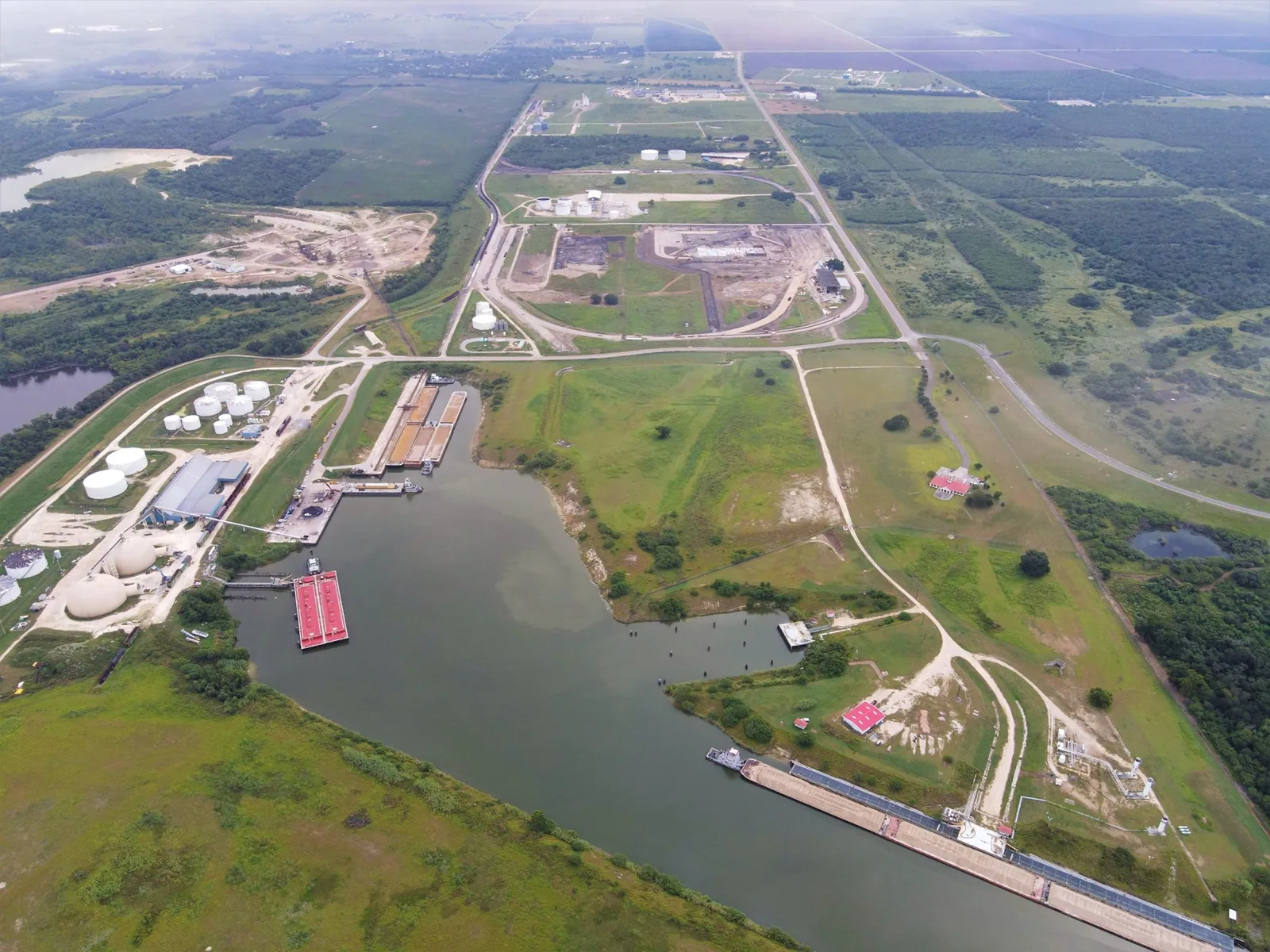 Commercial Roofing in Port of Victoria Industrial Park South, TX