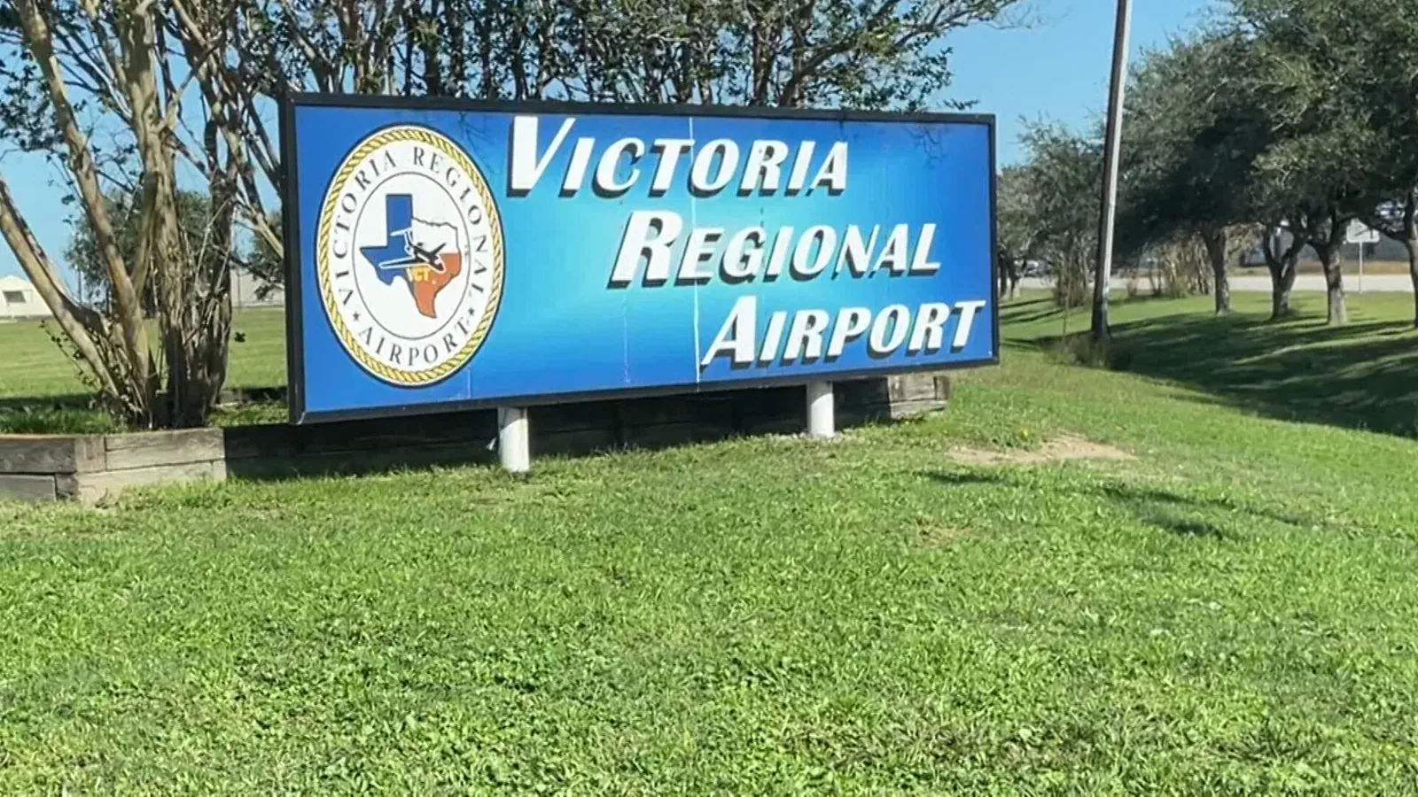 Commercial Roofing in Victoria Regional Airport Business Area, TX